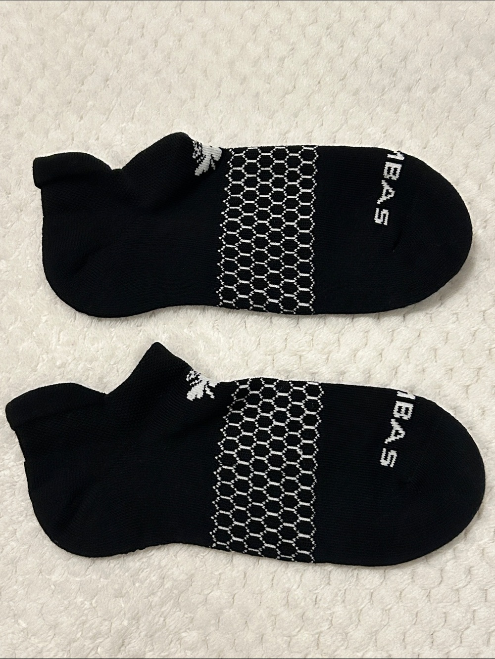 NWOT Bombas Women's Black Ankle Socks, 1 Pair Medium 8-10.5